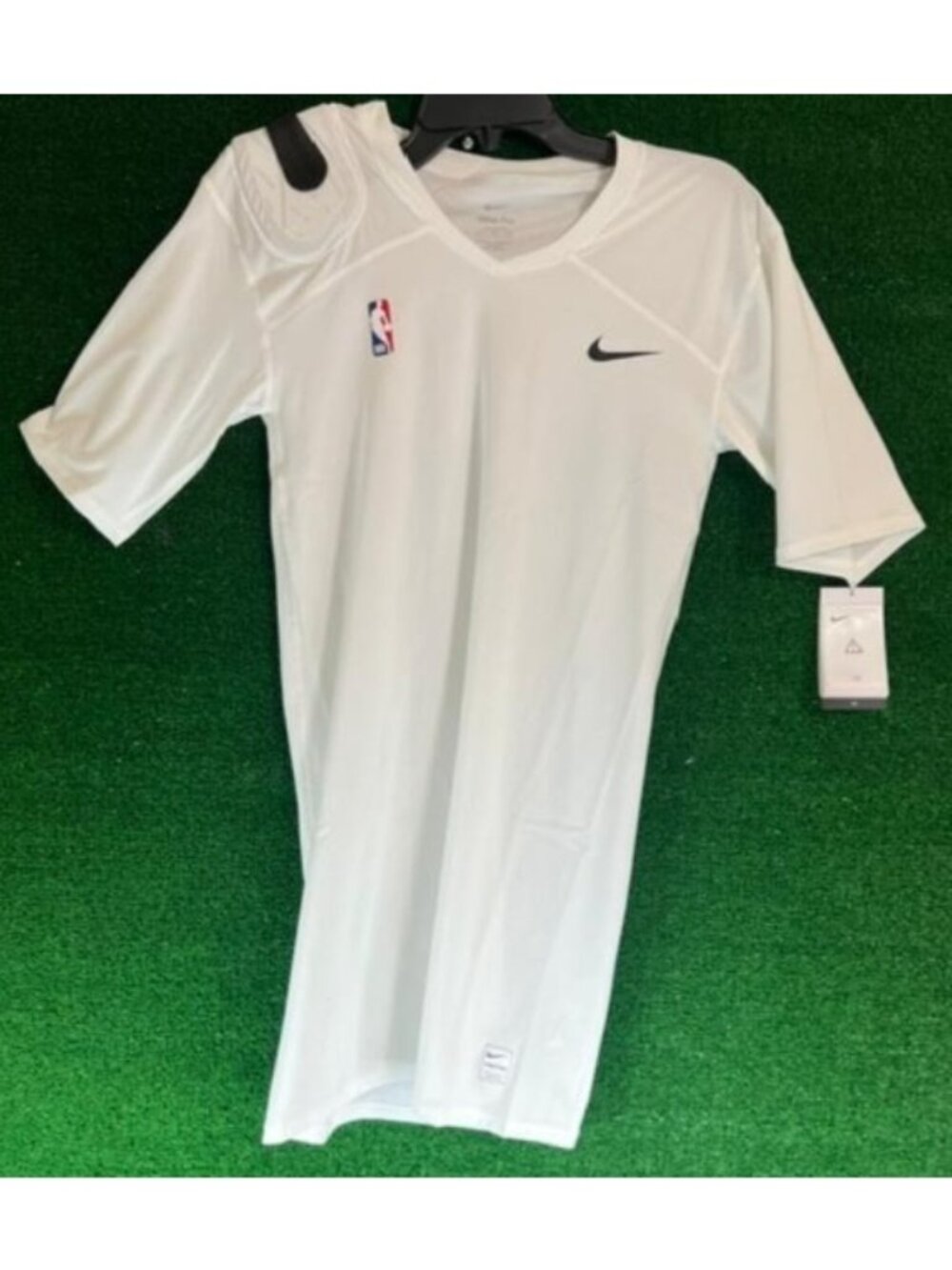 Men Nike Shirt Basketball NBA Pro Hyperstrong Compression BQ2419-100 Sz XL-TALL